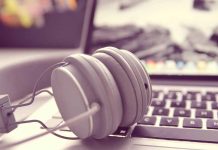 The Brave and the Bold – The Flash VS The Arrow